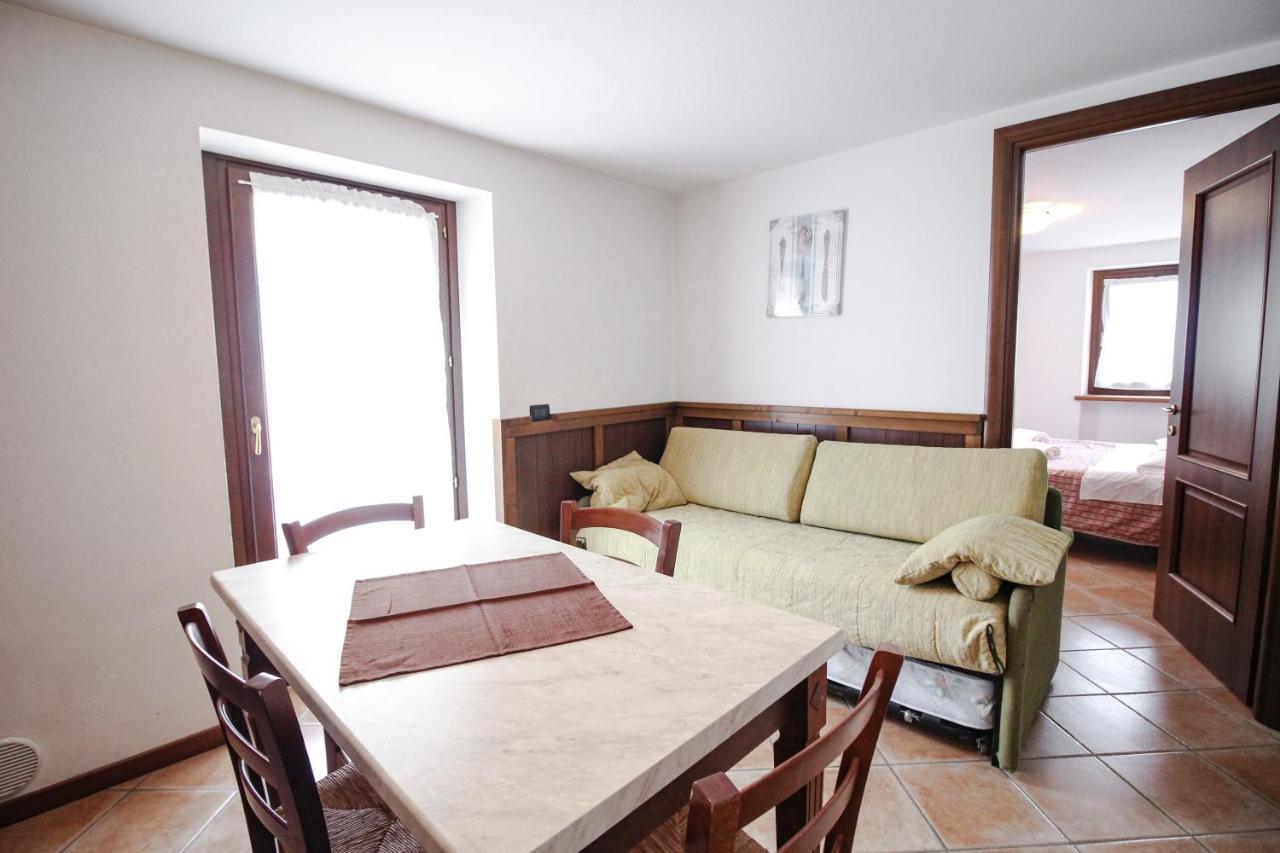 Residence Aquila - Bilo Punta Goa บรุสซอน ภายนอก รูปภาพ