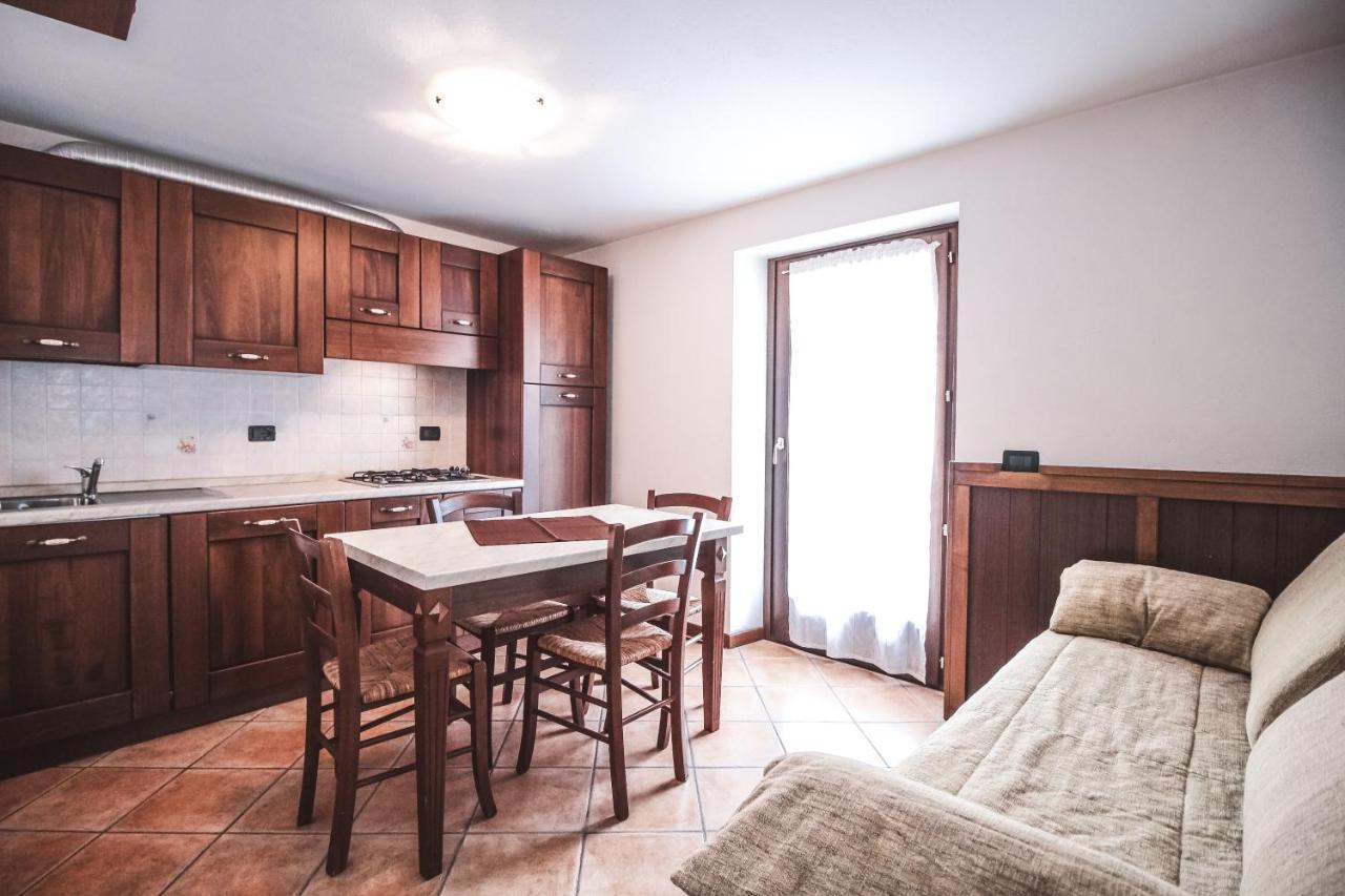 Residence Aquila - Bilo Punta Goa บรุสซอน ภายนอก รูปภาพ